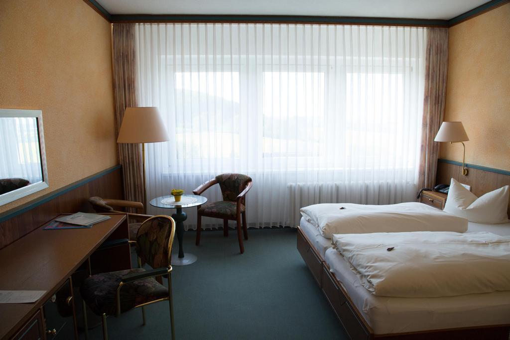 Hotel Reifenstein Kleinbartloff Luaran gambar