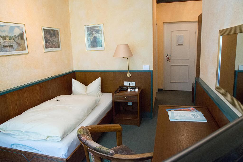 Hotel Reifenstein Kleinbartloff Luaran gambar