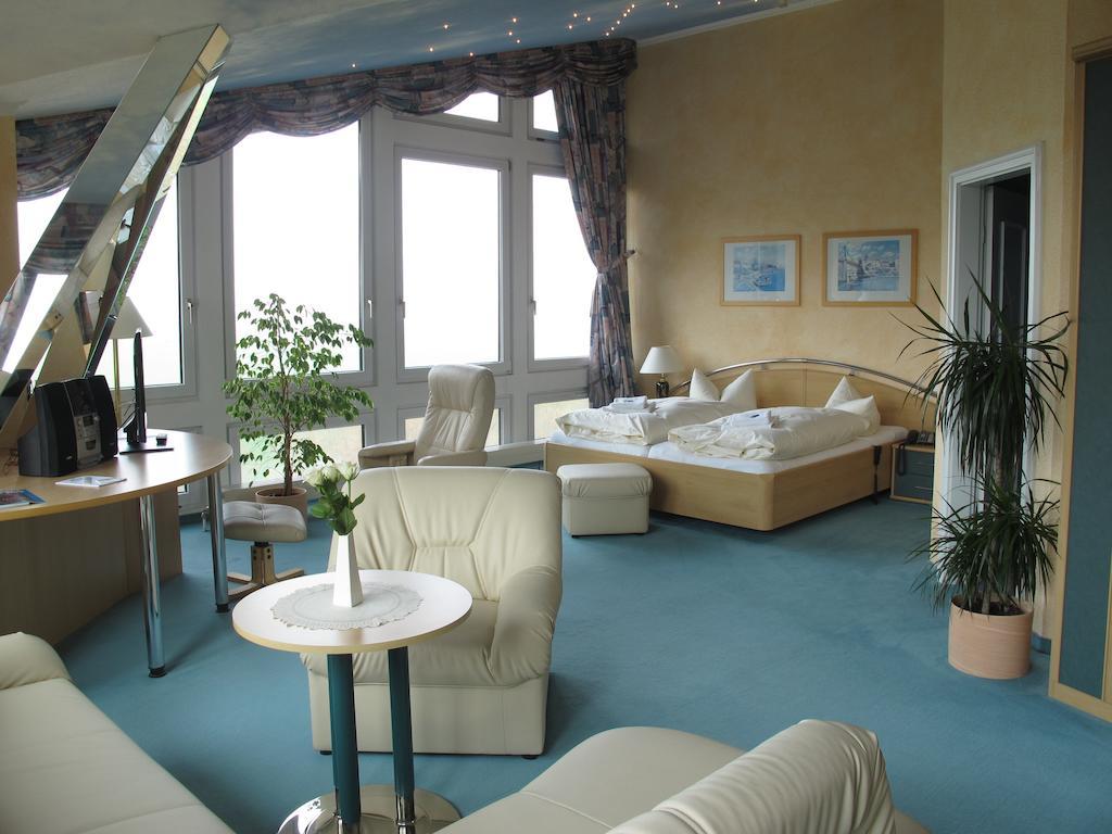 Hotel Reifenstein Kleinbartloff Luaran gambar