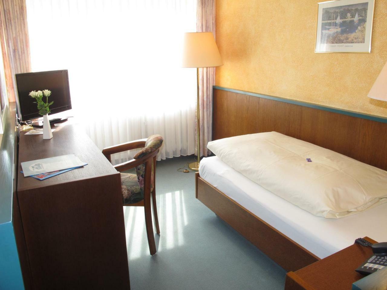Hotel Reifenstein Kleinbartloff Luaran gambar