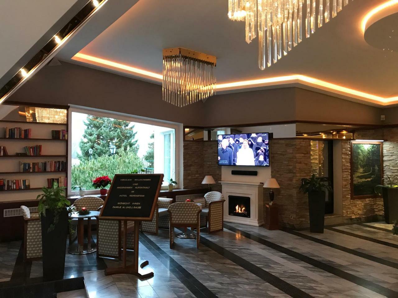 Hotel Reifenstein Kleinbartloff Luaran gambar